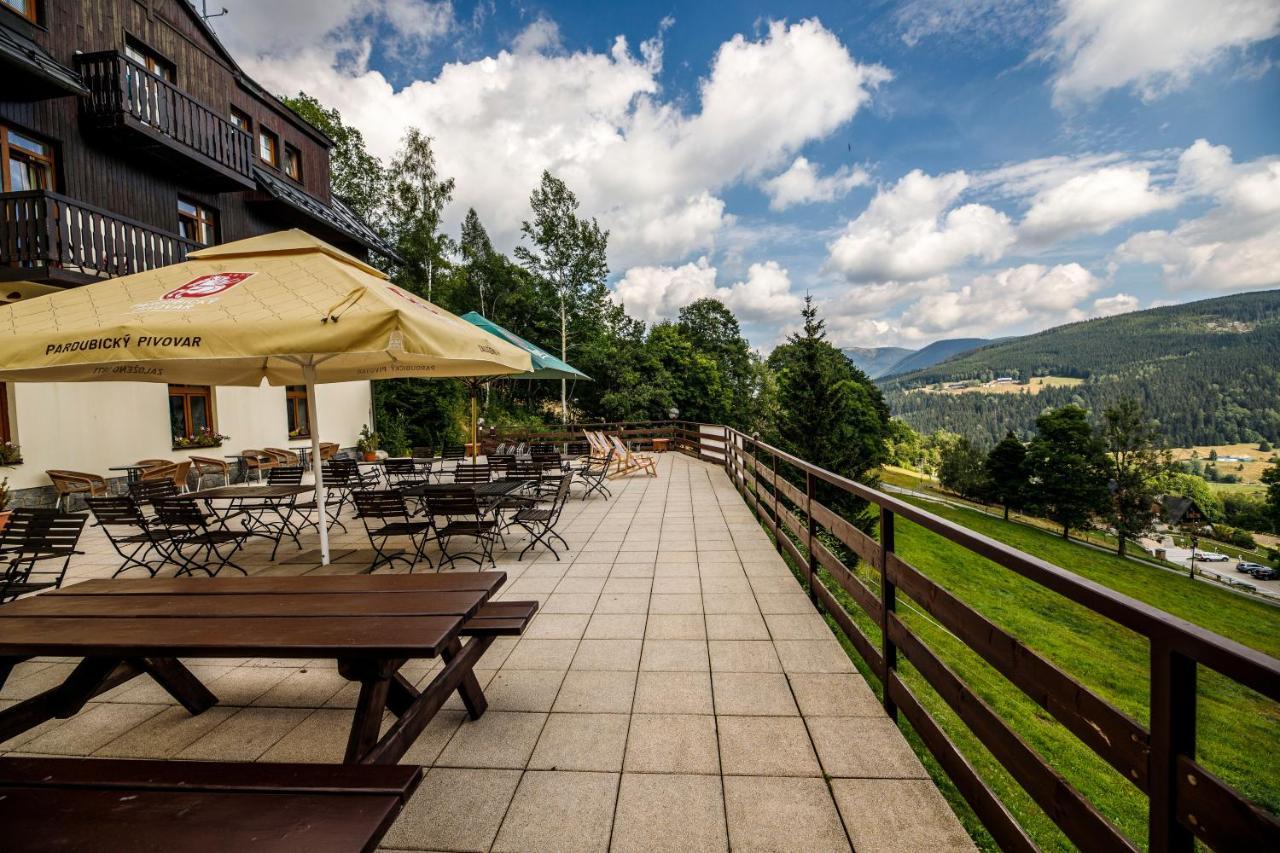 Svycarska Bouda Hotel Spindleruv Mlyn Exterior photo