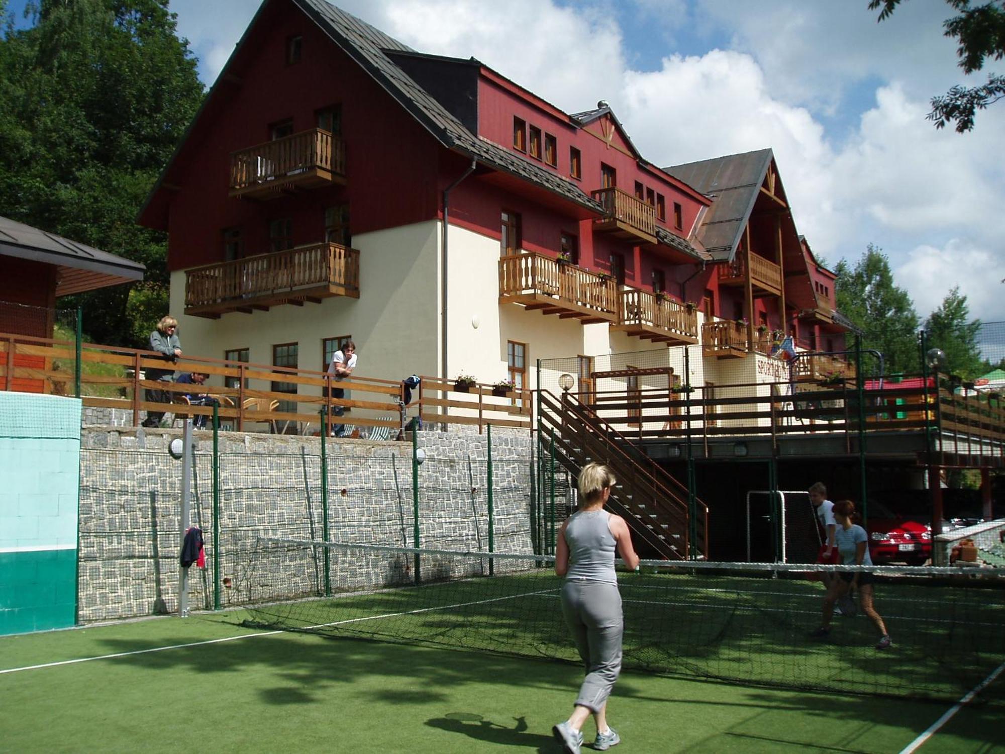 Svycarska Bouda Hotel Spindleruv Mlyn Exterior photo